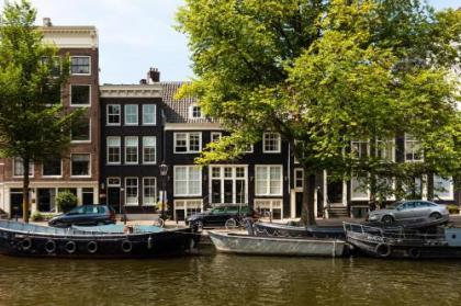 Canal Wow Suites Amsterdam - image 4