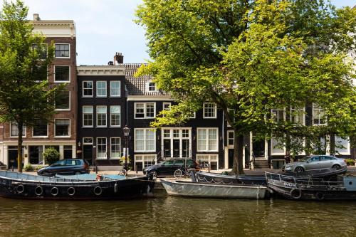 Canal Wow Suites Amsterdam - image 4