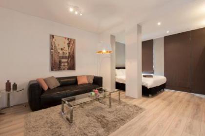 Luxury Amsterdam city center apartments - image 1