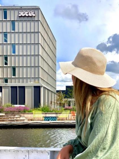 YOTEL Amsterdam - image 12