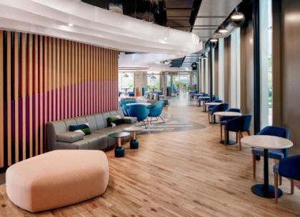 YOTEL Amsterdam - image 7