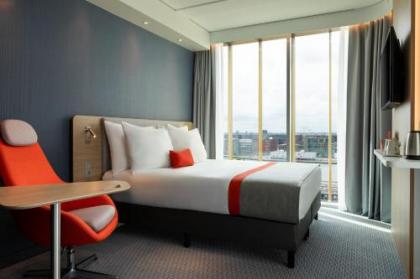 Holiday Inn Express Amsterdam - North Riverside - image 18