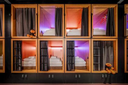 BUNK Hotel Amsterdam - image 18