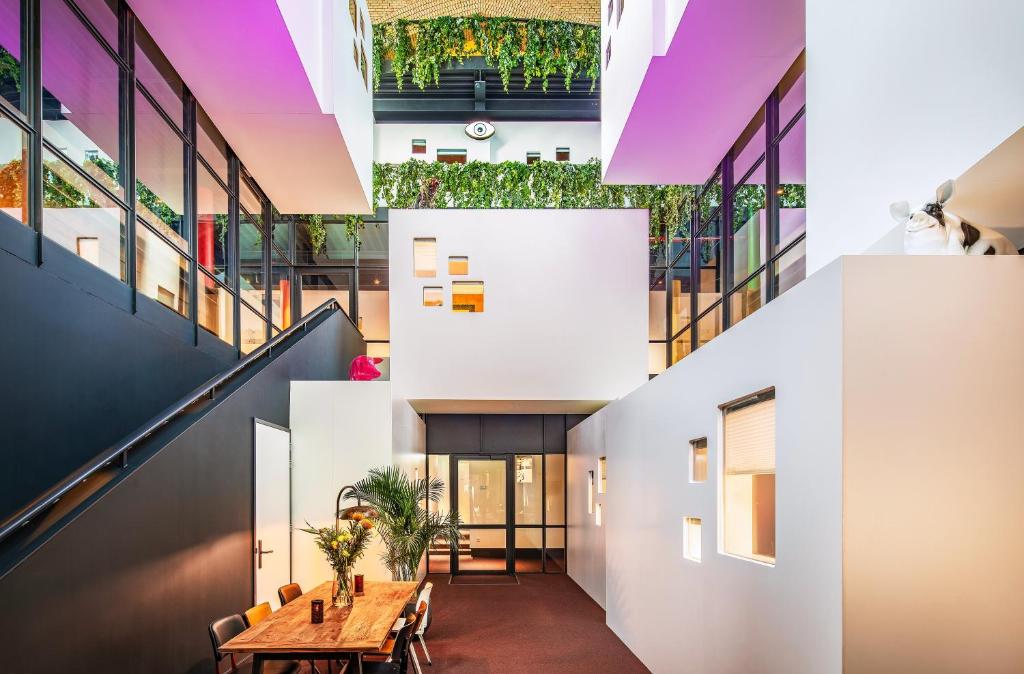 BUNK Hotel Amsterdam - image 3