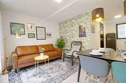 Leidse Square City Centre Private Apartments - image 1