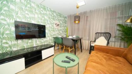 Leidse Square City Centre Private Apartments - image 3