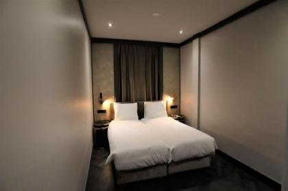 G hotel - image 13