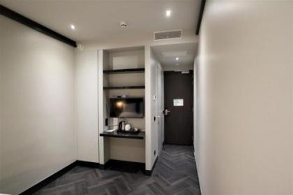 G hotel - image 14