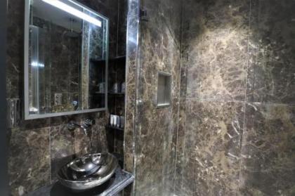 G hotel - image 16