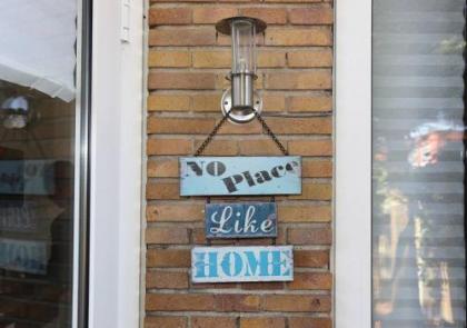 Charming 1Room Apartment in Amsterdam - image 4