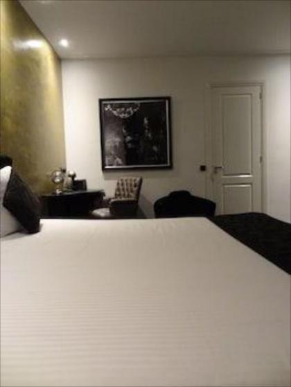 Sara's Boutique Hotel - image 3